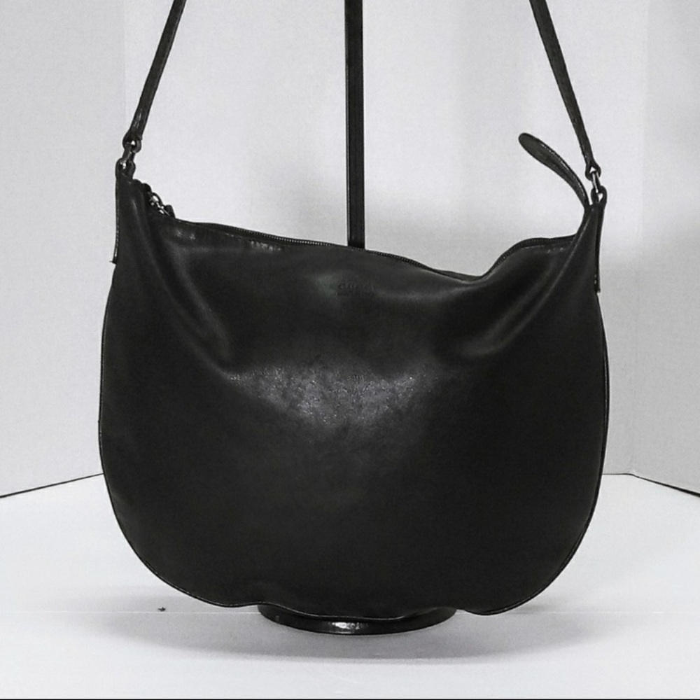 Authentic Gucci Black Leather Handbag
